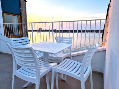 Umag apartment center seafront seaview old town 2