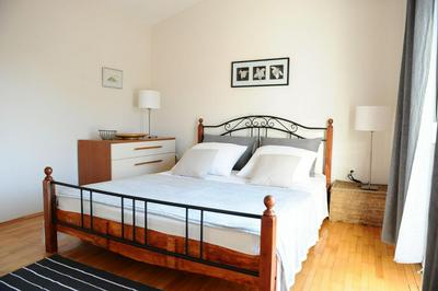 Apartment Mirjana - nearby the sea