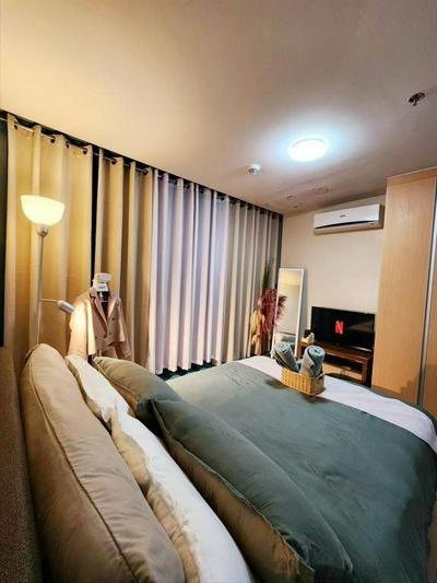 Modern Comforts 1BR Urban Getaway in BGC