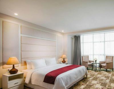 Nobility Grand Hotel