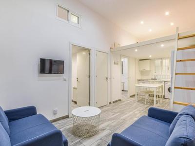 apartamento en cuatro caminos para 6 personas