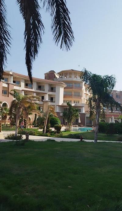 royal beach resort hurghada
