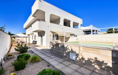 Damavi suite 3