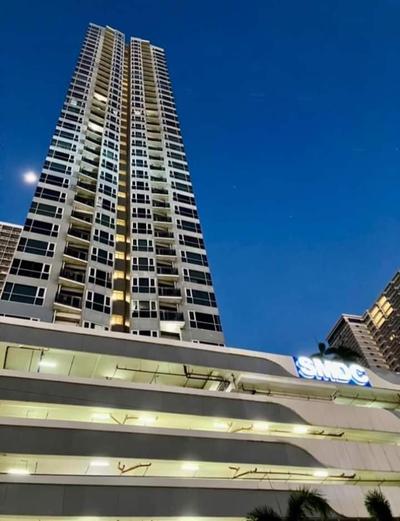 1BR Deluxe at Breeze Residences Manila Bay Sunset view near MOA