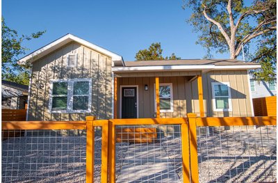 Escape to 4BR3BA Downtown Home Brand New
