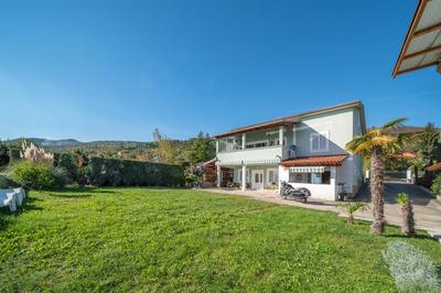 Apartment Opatija with Garden and Seaview