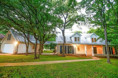 Luxury Golf Course Private Retreat with Heated Swimming Pool