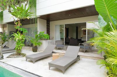 Swiss-Belcourt Sunset