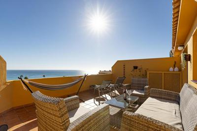 Spectacular Sea View Duplex - near Duquesea port, Manilva