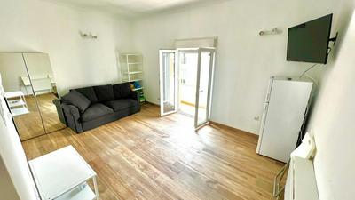 Great Apartment 300m from the Beach