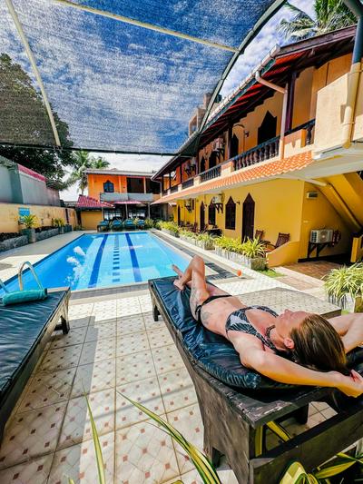 Drifters Hotel & Beach Restaurant