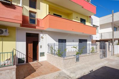 Maestrale Sea View Living Quarters