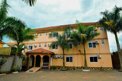 Fancy Hotel Munyonyo