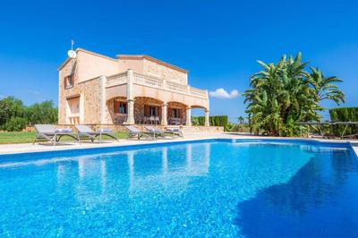 Villa Es Contes by Slow Villas