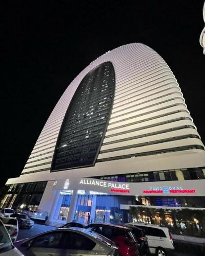 Panoramic 100 meters from the sea 26th floor