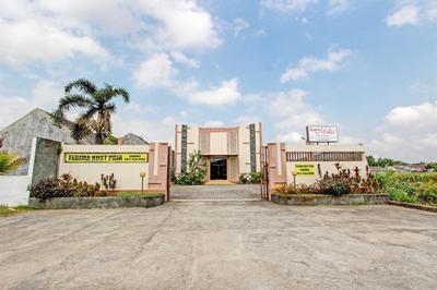 RedDoorz Syariah near Masjid Al-Aqsha Klaten
