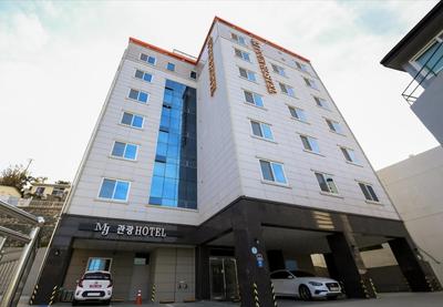 Mj Hotel
