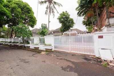 Urbanview Hotel De Breeze Kemang Jakarta by RedDoorz