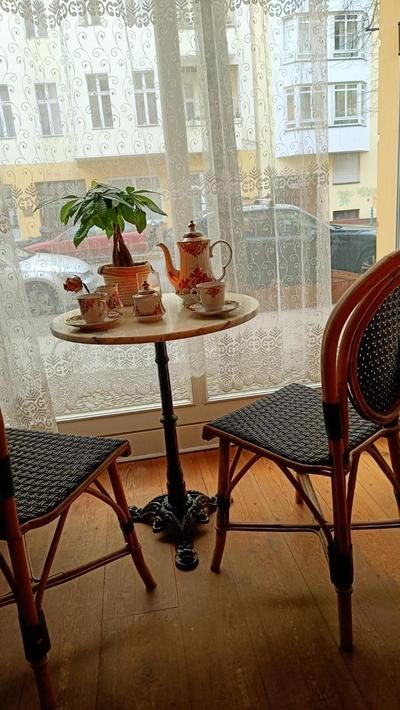 Huge-Elegant-Art 5 Beds Flat in Schöneberg