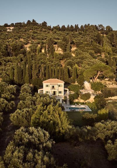 PHI Simple Living Quarters