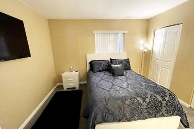 Luxury Miami 2br Townhouse Near Stadium !! main