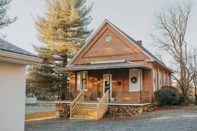 1900's Historic Lancaster School House