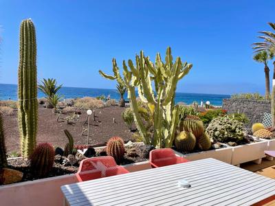 Apartamento con Piscina caliente, mar, wifi pro, barbacoa gas