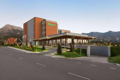 Wyndham Garden Zomin