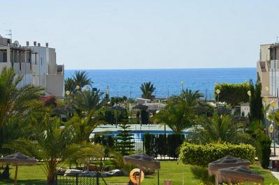 APARTAMENTO URBANIZACION 1ºLINEA DE PLAYA NUDISTA