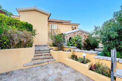 VILLINO TIRIDDO'- PORTO SAN PAOLO - PISCINA e SOLARIUM PRIVATO