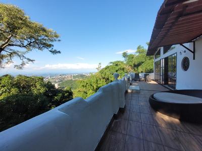 soulrebel rio - vegan retreat & suites in the hills of santa teresa
