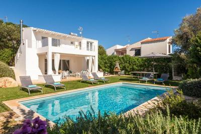 Villa Molly 16 by Villa Plus
