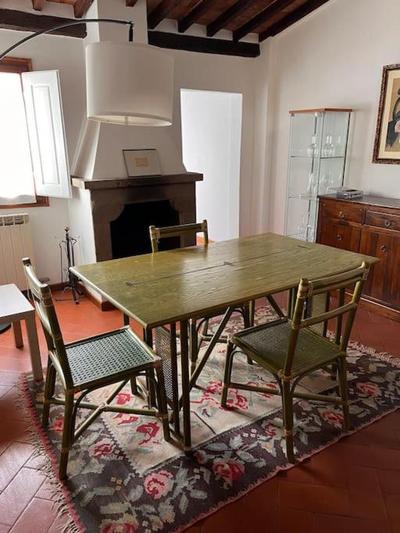 Bright Flat by Arno River, Walk Everywhere