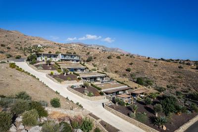 Kumo Villas