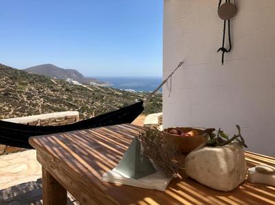 Farangi House with Private Pool