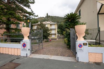 182 - Casa degli Ulivi Cavi di Lavagna, 50metri dal mare e dalle spiagge