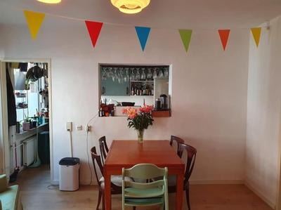 Appartement met 2 slaapkamers en tuin in Amsterdam