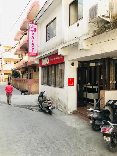 Hotel Best stay haridwar by Shiva Palace