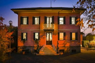 Villa Trevisi - ROOMS -free parking