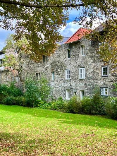 Premium Apartment mit Domblick im DG