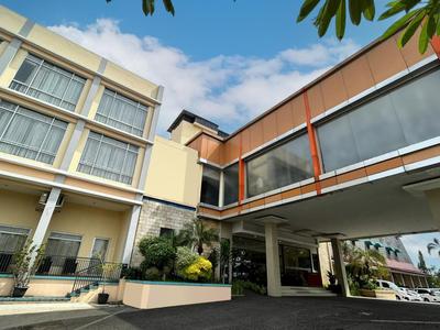 Parkside Mandarin Hotel Pekalongan