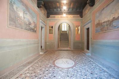 Casa Daniela, BEYOND THE EXTRAORDINARY Romantic Quiet Spacious Apartment Next to Guinigi Tower