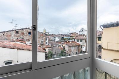 Comfy Apartment in Lucca Center near San Michele!