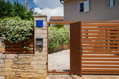 Villa Vin - Pool, ruhig, strandnah, Klimaanlage, Außenküche, Meeresnähe, Gästebetreuer