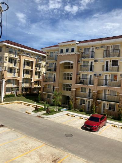 AR10 & AR11 1 bed 1 bath near airport