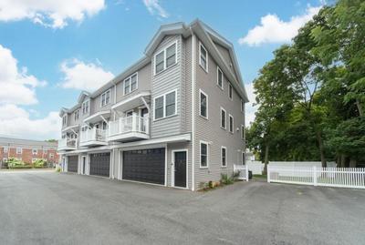 Ultra-Luxurious Home near Boston Pet-Friendly