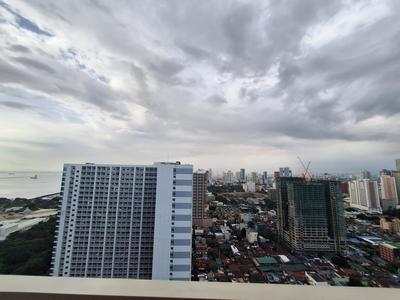 Coast Residence Penthouse 40th Floor