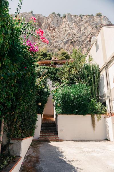 Daustria Suites