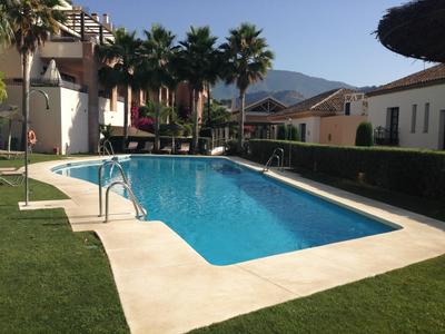 El Casar Apartments