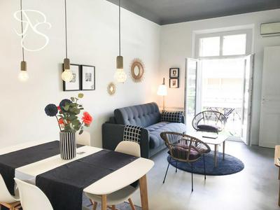 Best Place for Palais & Beach